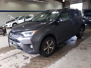 TOYOTA RAV4 XLE 2017