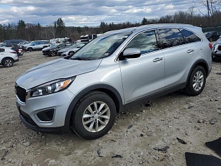 KIA SORENTO LX 2017