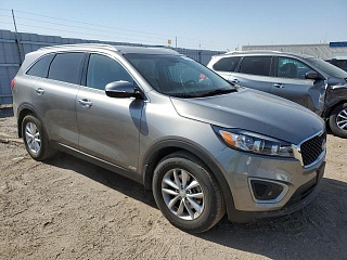KIA SORENTO LX 2017
