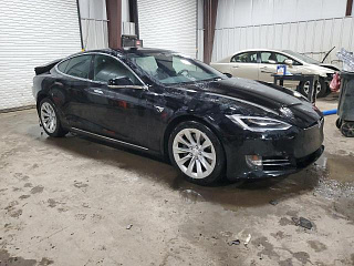 TESLA MODEL S 2017