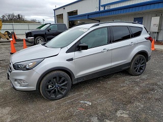 FORD ESCAPE SE 2019