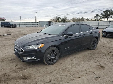 FORD FUSION SE HYBRID 2017
