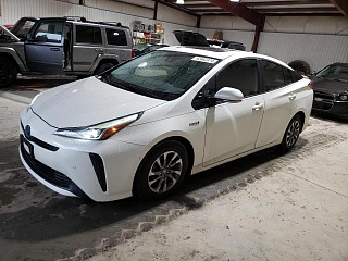 TOYOTA PRIUS 2019