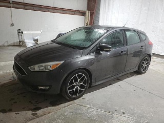 FORD FOCUS SE 2016