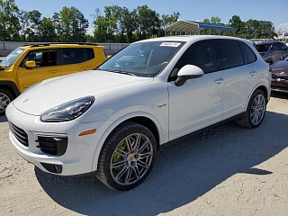 PORSCHE CAYENNE SE HYBRID 2017