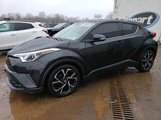 TOYOTA C-HR XLE 2019