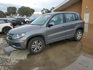VOLKSWAGEN TIGUAN S 2014