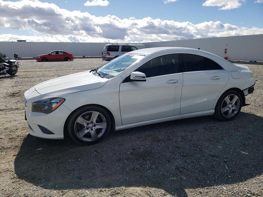 MERCEDES-BENZ CLA 250 2016