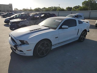 FORD MUSTANG GT 2014