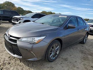 TOYOTA CAMRY LE 2017
