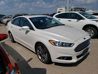 FORD FUSION TITANIUM 2015