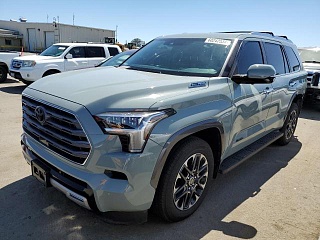 TOYOTA SEQUOIA SR5 2023