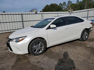 TOYOTA CAMRY LE 2017