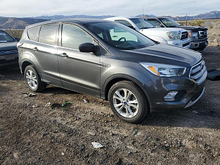 FORD ESCAPE SE 2017