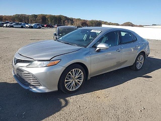 TOYOTA CAMRY XLE 2020