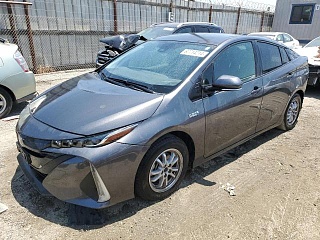 TOYOTA PRIUS PRIME LE 2021