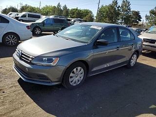 VOLKSWAGEN JETTA BASE 2015