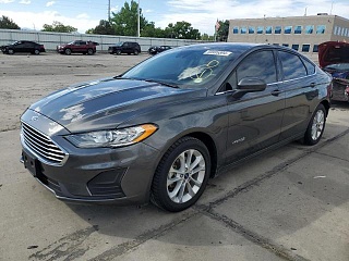 FORD FUSION SE 2019