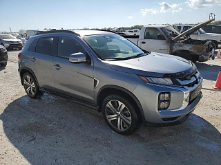MITSUBISHI OUTLANDER SPORT SE 2020