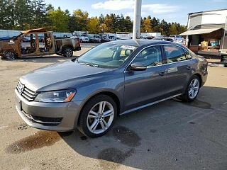 VOLKSWAGEN PASSAT SE 2014