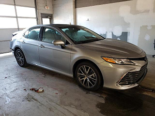 TOYOTA CAMRY XLE 2023