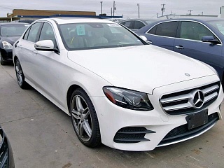 MERCEDES-BENZ E 300, 2017