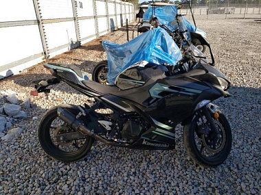 KAWASAKI EX400 2020