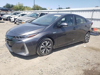 TOYOTA PRIUS PRIME 2019