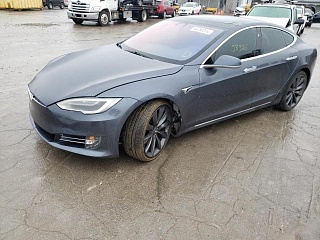 TESLA MODEL S 2017