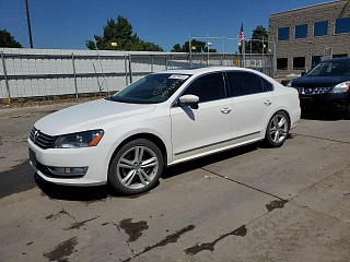 VOLKSWAGEN PASSAT SEL 2015