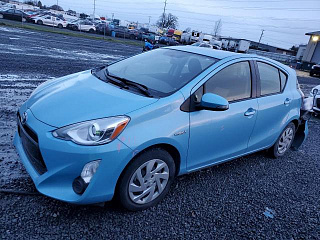 TOYOTA PRIUS C 2015