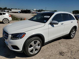 MERCEDES-BENZ GLC 300 2019