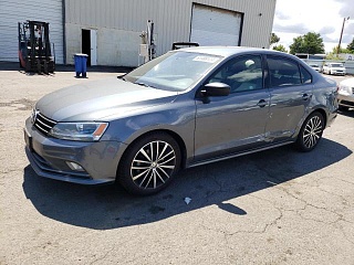 VOLKSWAGEN JETTA SPORT 2015