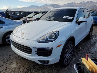 PORSCHE CAYENNE S 2016