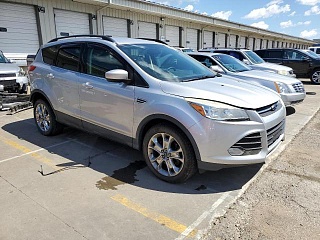 FORD ESCAPE SE 2015