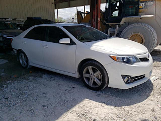 TOYOTA CAMRY L 2014