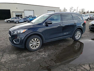 KIA SORENTO LX 2017
