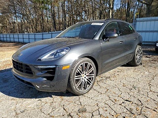 PORSCHE MACAN GTS 2016