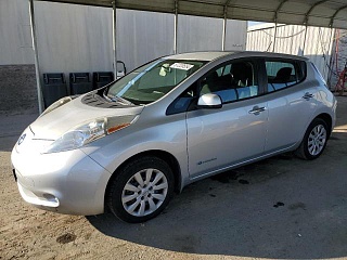 NISSAN LEAF S 2015