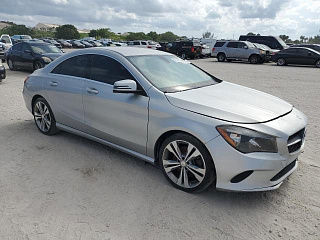 MERCEDES-BENZ CLA 250 2017