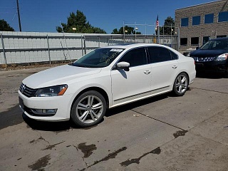 VOLKSWAGEN PASSAT SEL 2015
