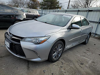 TOYOTA CAMRY LE 2017