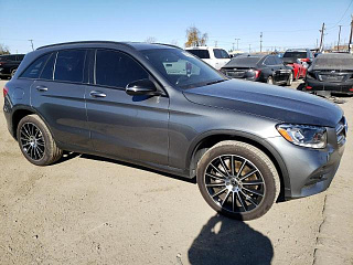 MERCEDES-BENZ GLC 300 2018