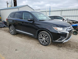MITSUBISHI OUTLANDER SE 2017