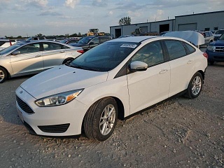 FORD FOCUS SE 2016
