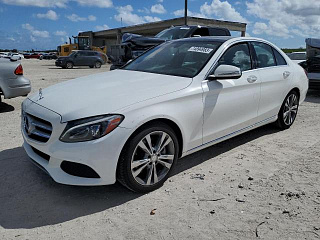 MERCEDES-BENZ C 300 2015