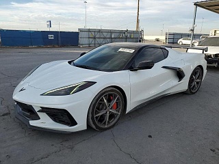 CHEVROLET CORVETTE STINGRAY 1LT 2020