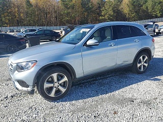 MERCEDES-BENZ GLC 300 2016