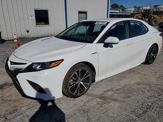 TOYOTA CAMRY HYBRID 2019