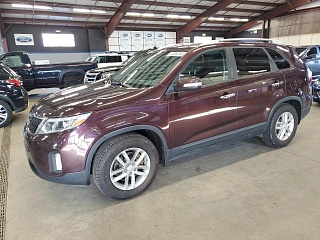 KIA SORENTO LX 2014